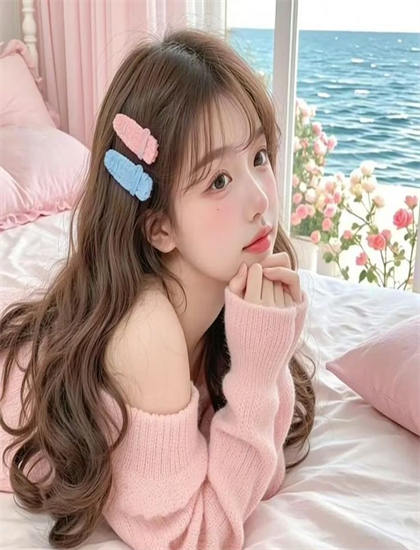 独家剖析：《轻拥他的月亮》背后的故事与启示——传统与现代的对话